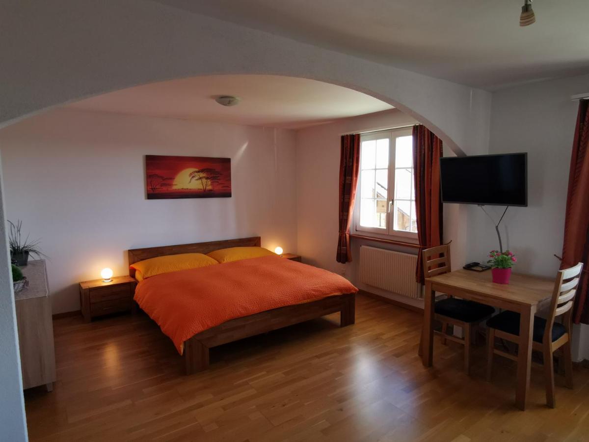 Bed and Breakfast Jurastei 16 Wiedlisbach Экстерьер фото
